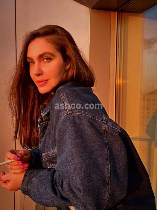 Новые куртизанки: как выбрать девушек, только начинающих свой путь в сфере интим-досуга